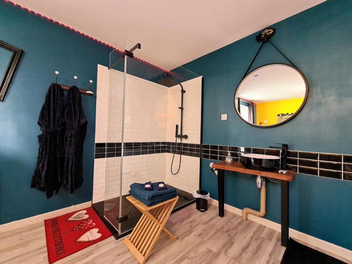 Nuit Insolite-Room Love Saint-Germain  Екстер'єр фото