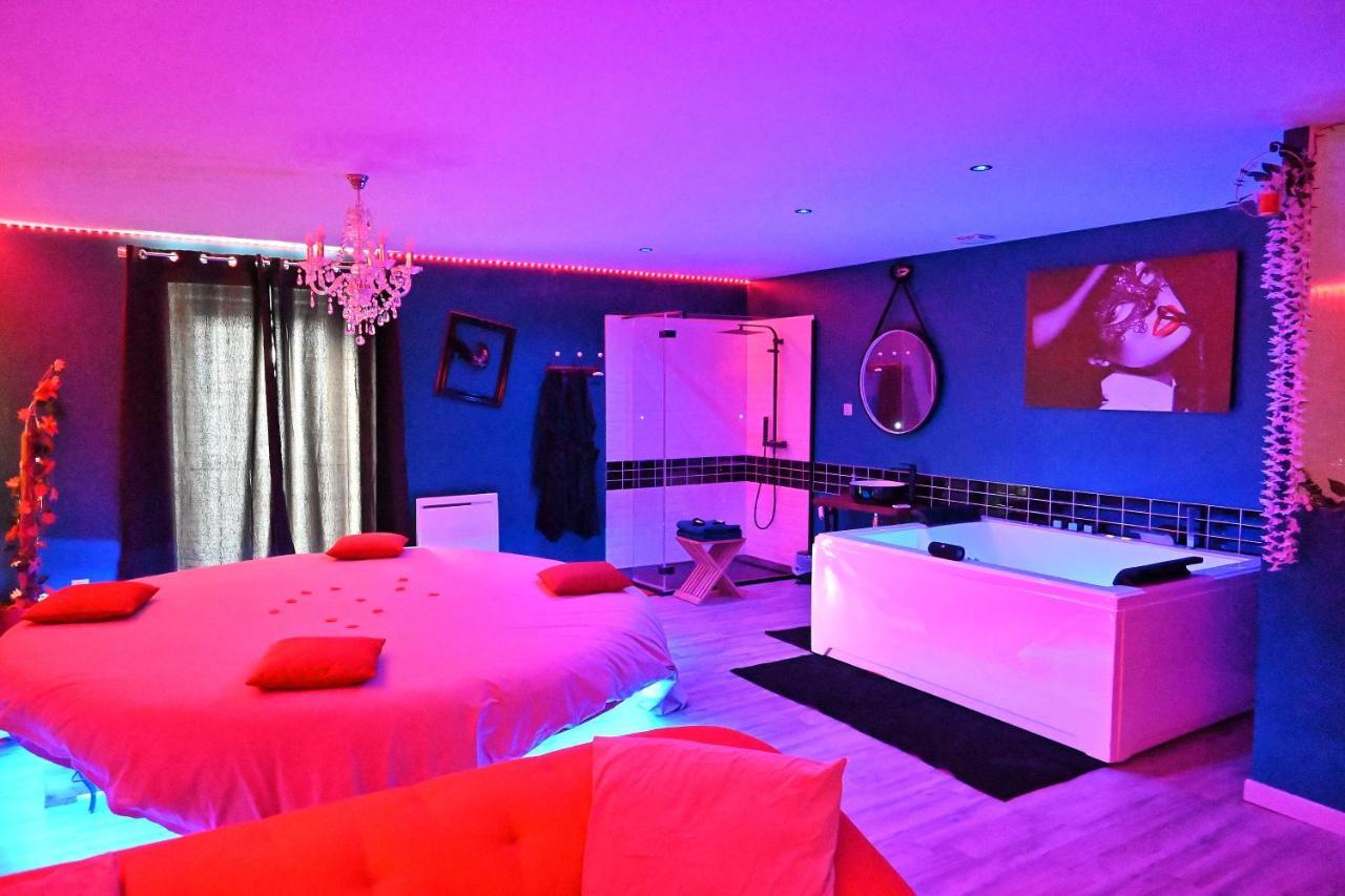 Nuit Insolite-Room Love Saint-Germain  Екстер'єр фото