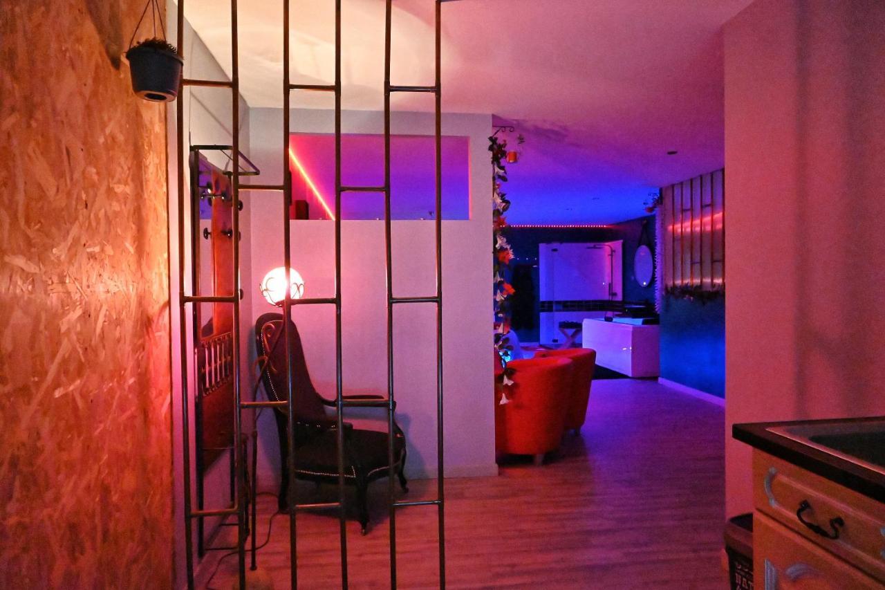 Nuit Insolite-Room Love Saint-Germain  Екстер'єр фото